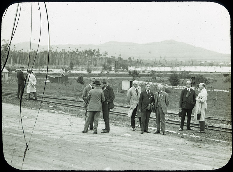 21 - 36. Innisfail.jpg - 21 - Innisfail